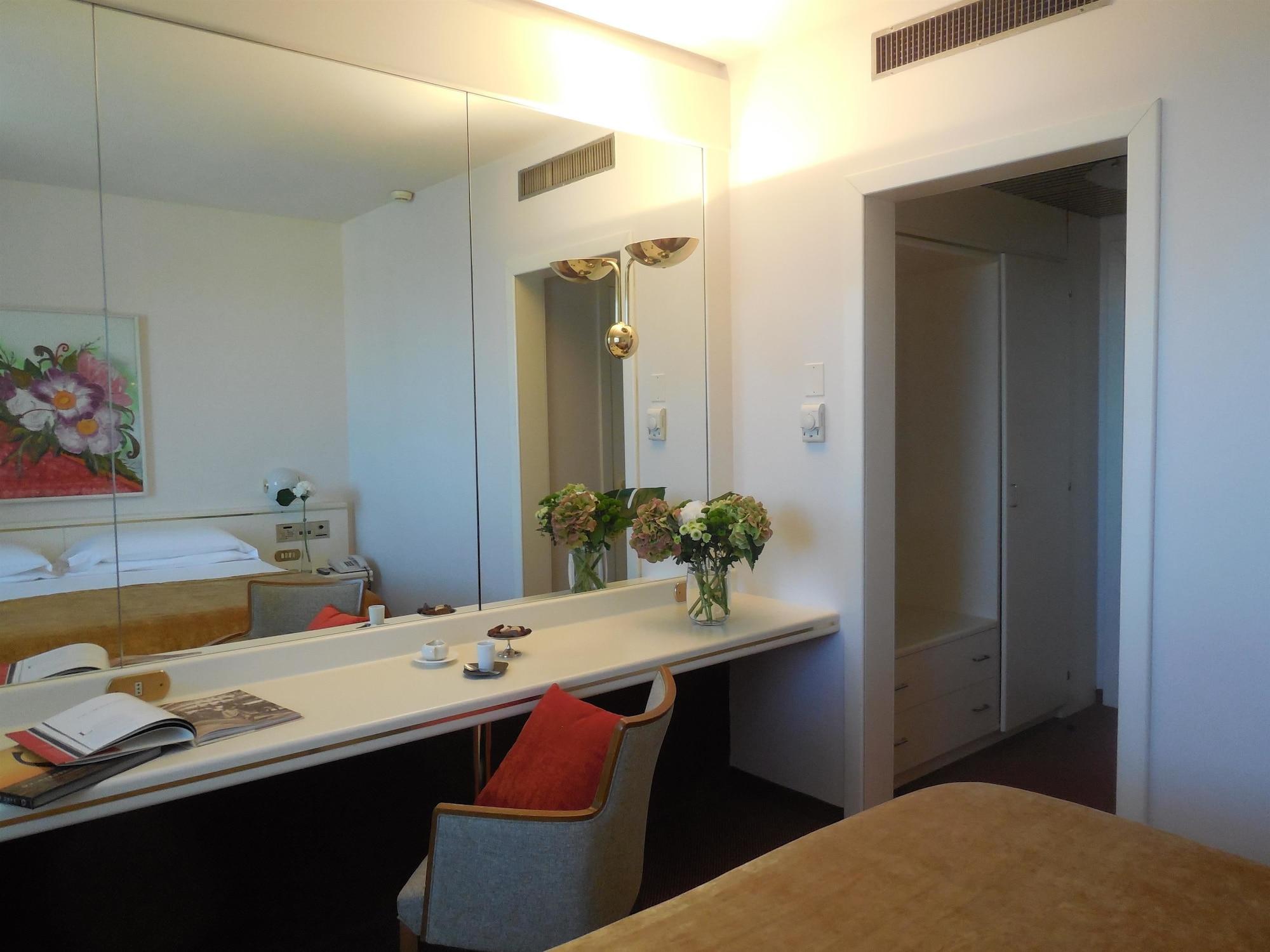 Starhotels Cristallo Palace Bergamo Ngoại thất bức ảnh